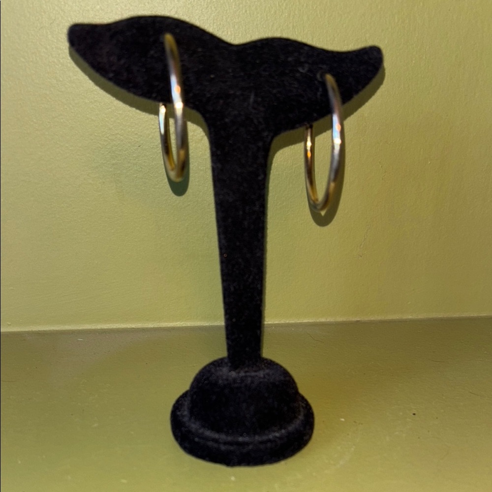 Elegant Gold Clip Hoop Earrings